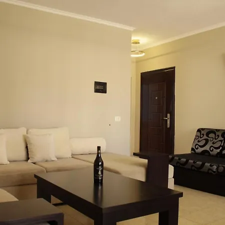 House, Qerret Apartment *